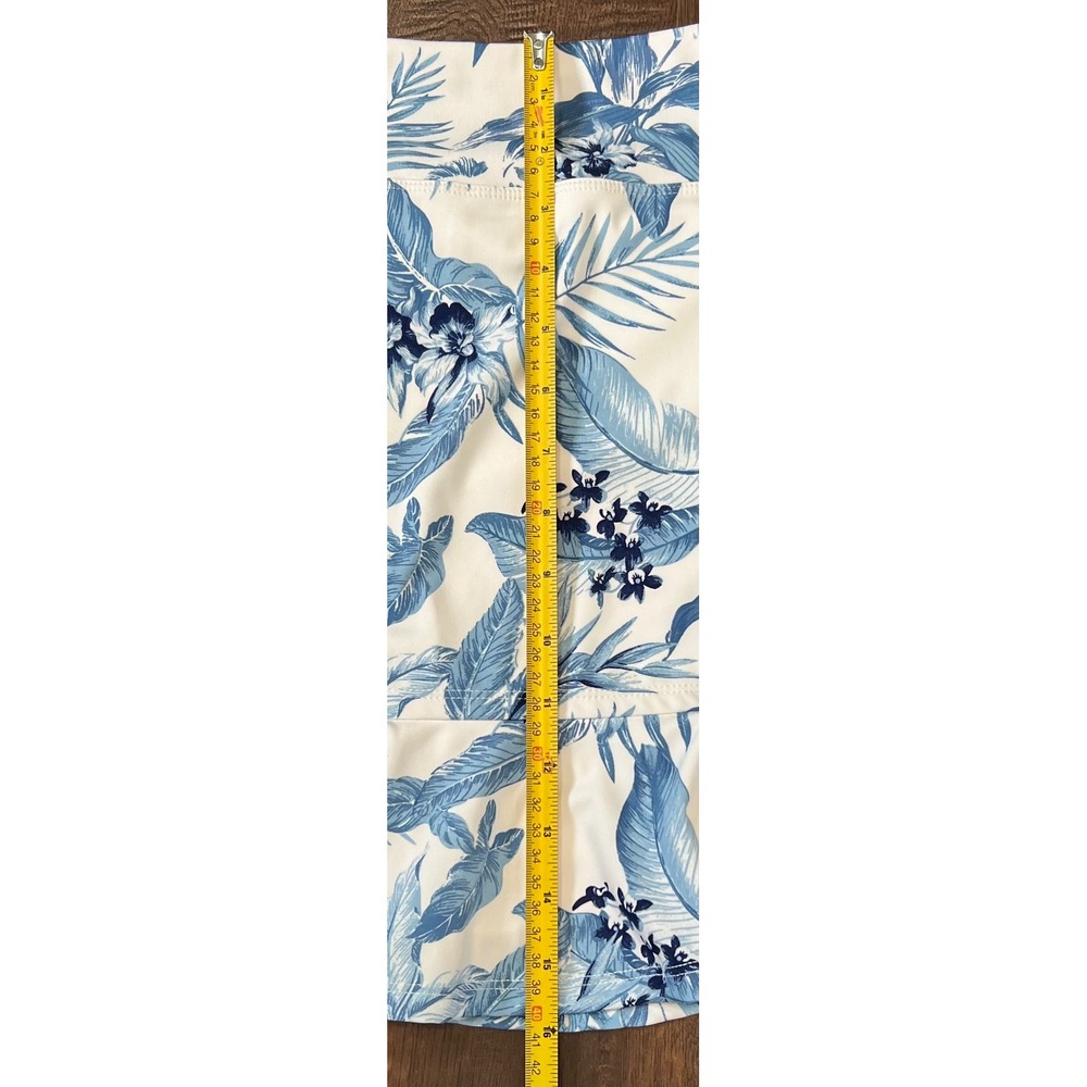 Tommy Bahama Golf Skort Womens Medium Blue White Tropical Floral UPF 50 NWT - Picture 6 of 7